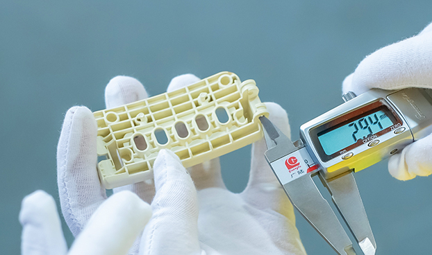 Injection molding inspection workflow ensuring quality and accuracy in plastic parts